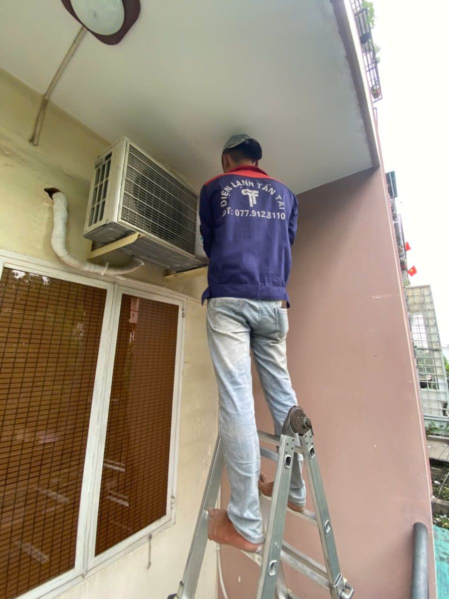ĐIỆN LẠNH TẤN TÀI