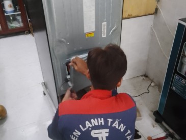 SỬA CHỮA TỦ LẠNH - TỦ ĐÔNG - TỦ ĐÔNG - TỦ MÁT UY TÍN TẠI VĨNH LỘC B